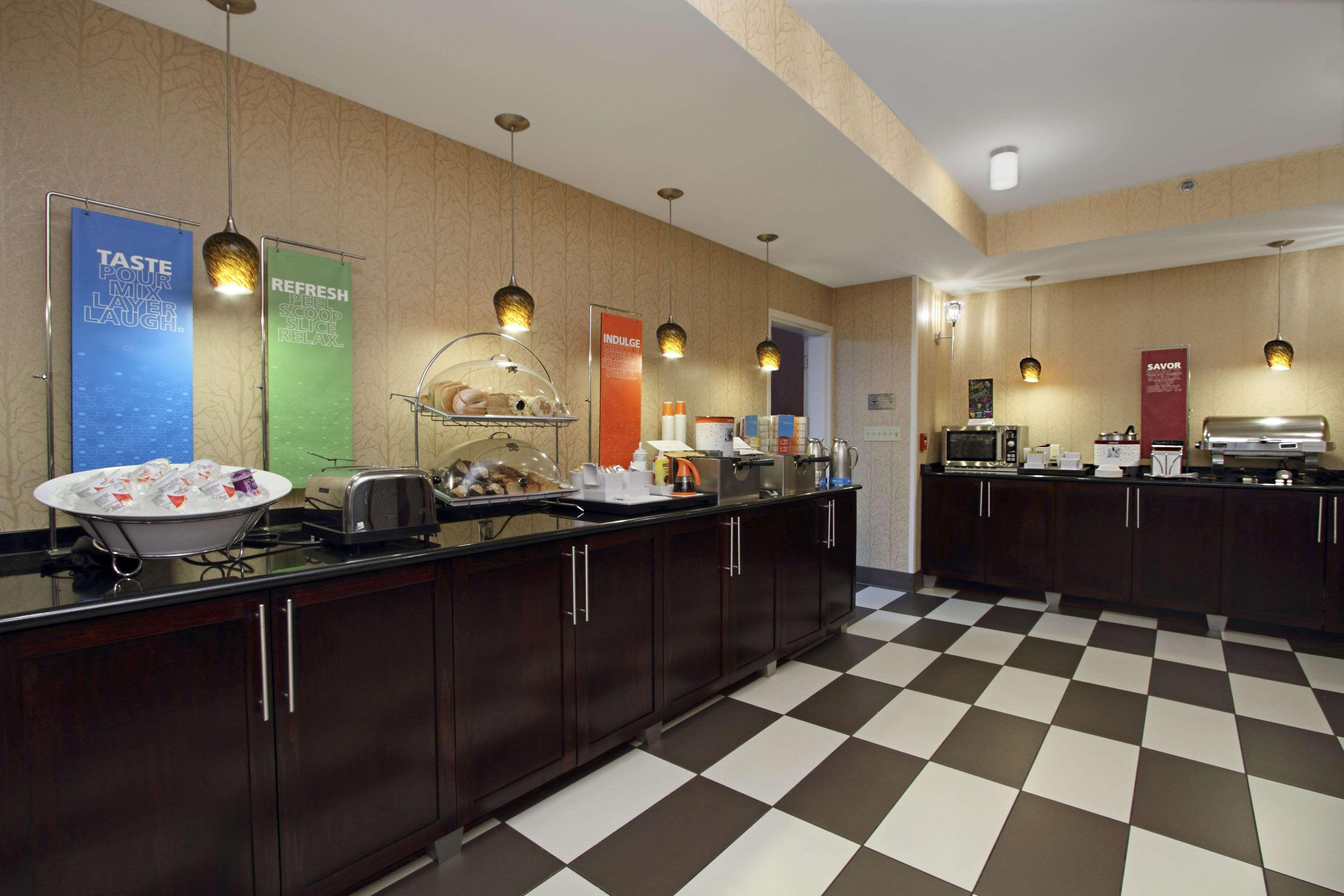 Hampton Inn Columbus-International Airport Gahanna Esterno foto