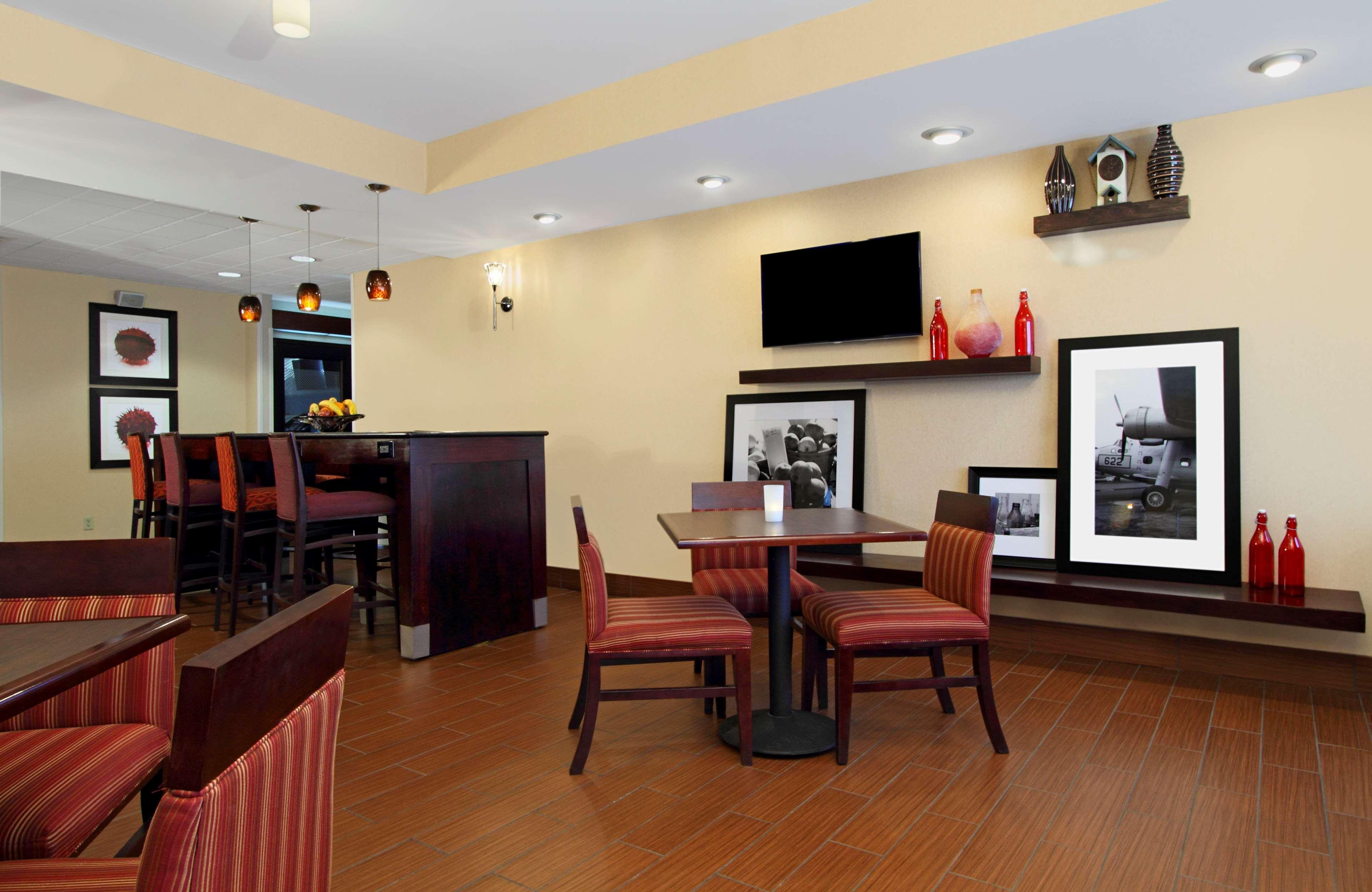 Hampton Inn Columbus-International Airport Gahanna Esterno foto